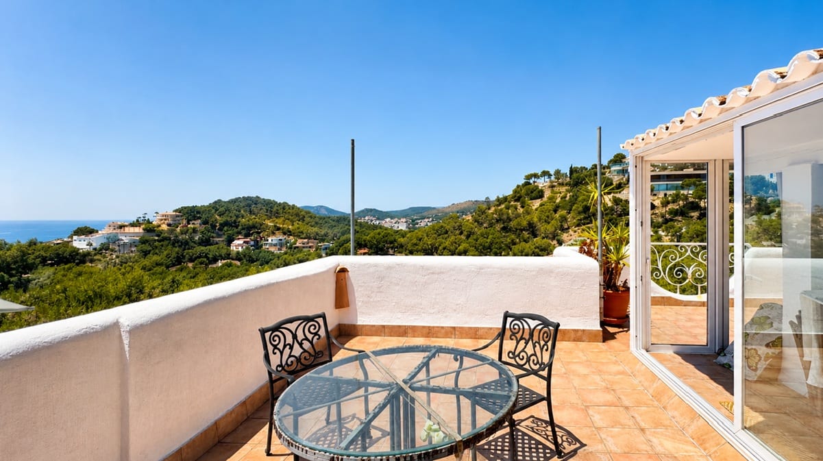 Sea View Townhouse for Rent in Vista de Rey, Costa de la Calma