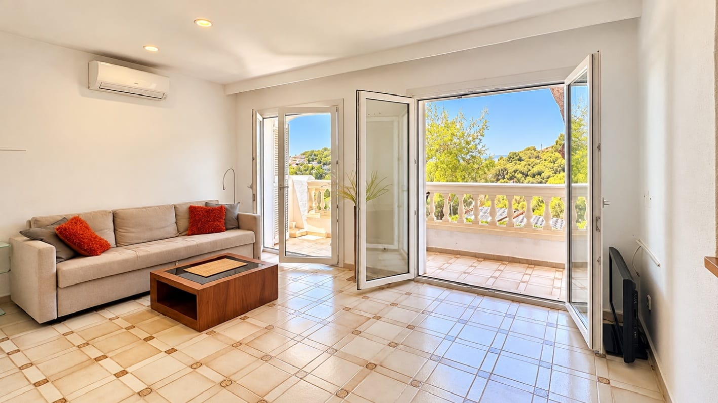 Renovated Apartment for Rent in Vista de Rey, Costa de la Calma