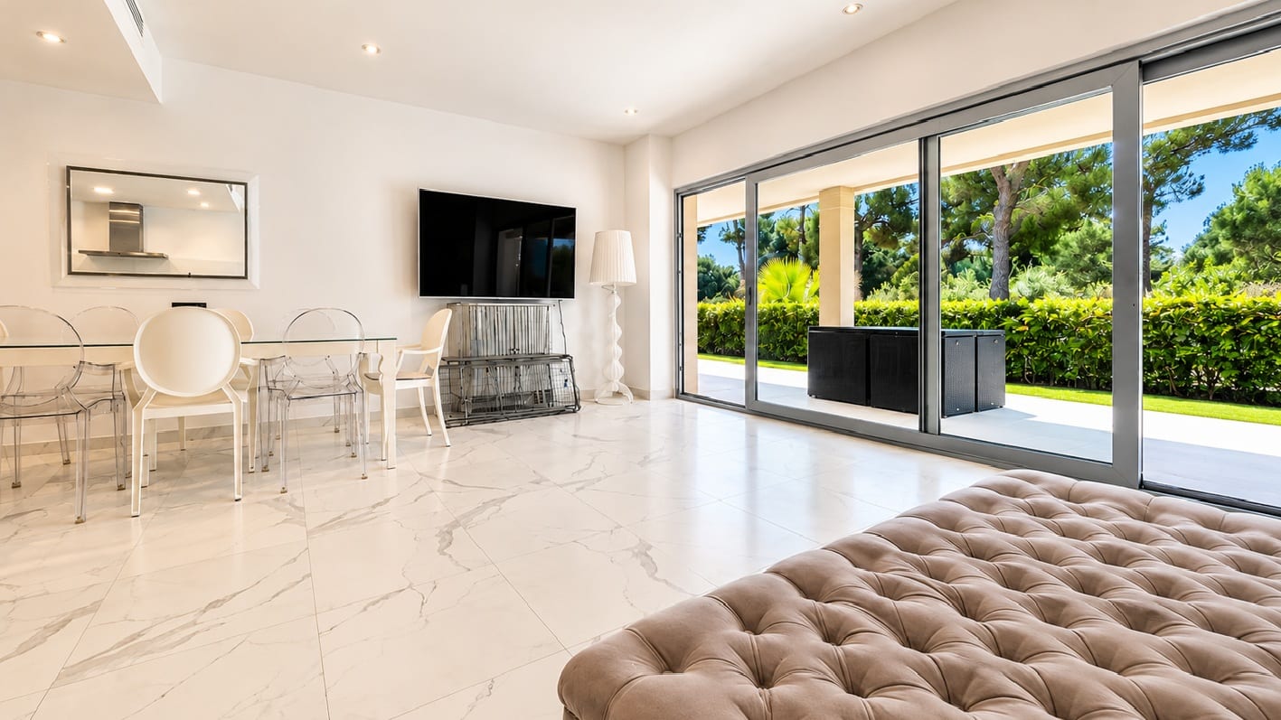 Apartment with Private Garden for Sale in Nova Santa Ponsa
