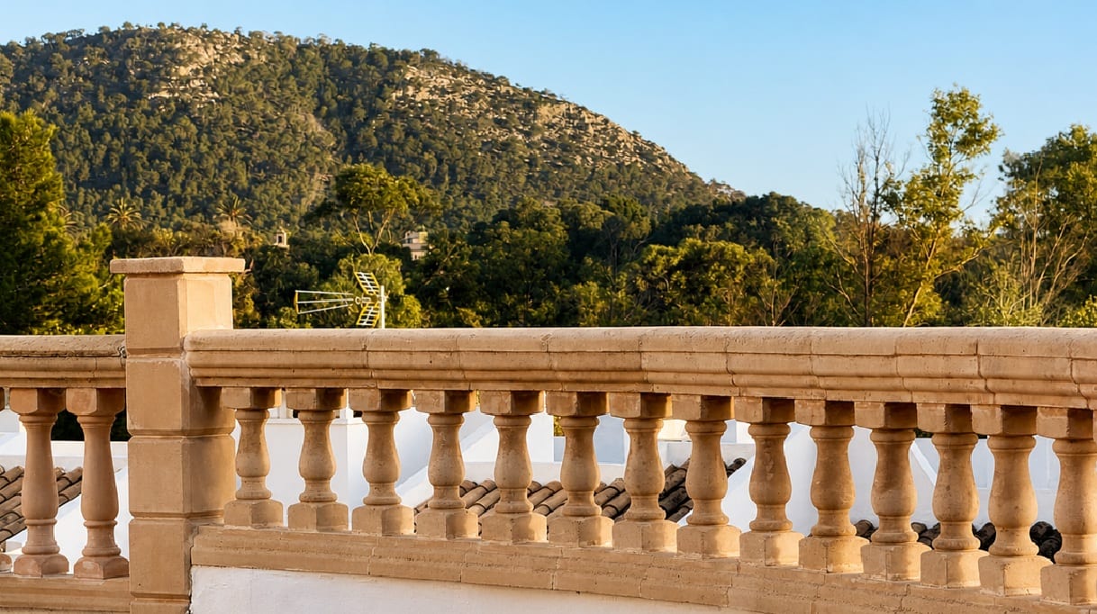 Fully Renovated Apartment in Central Santa Ponsa near the Beach