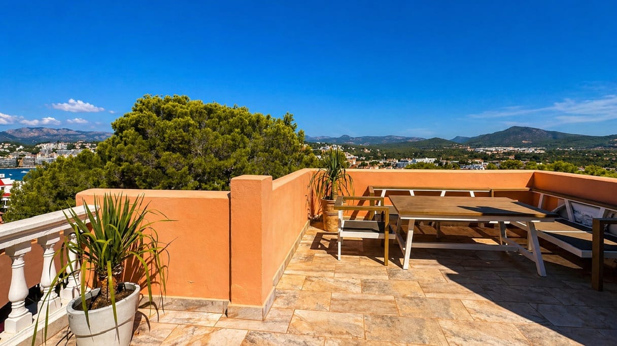 Renovated Apartment with Open Views in Kings Park, Santa Ponsa
