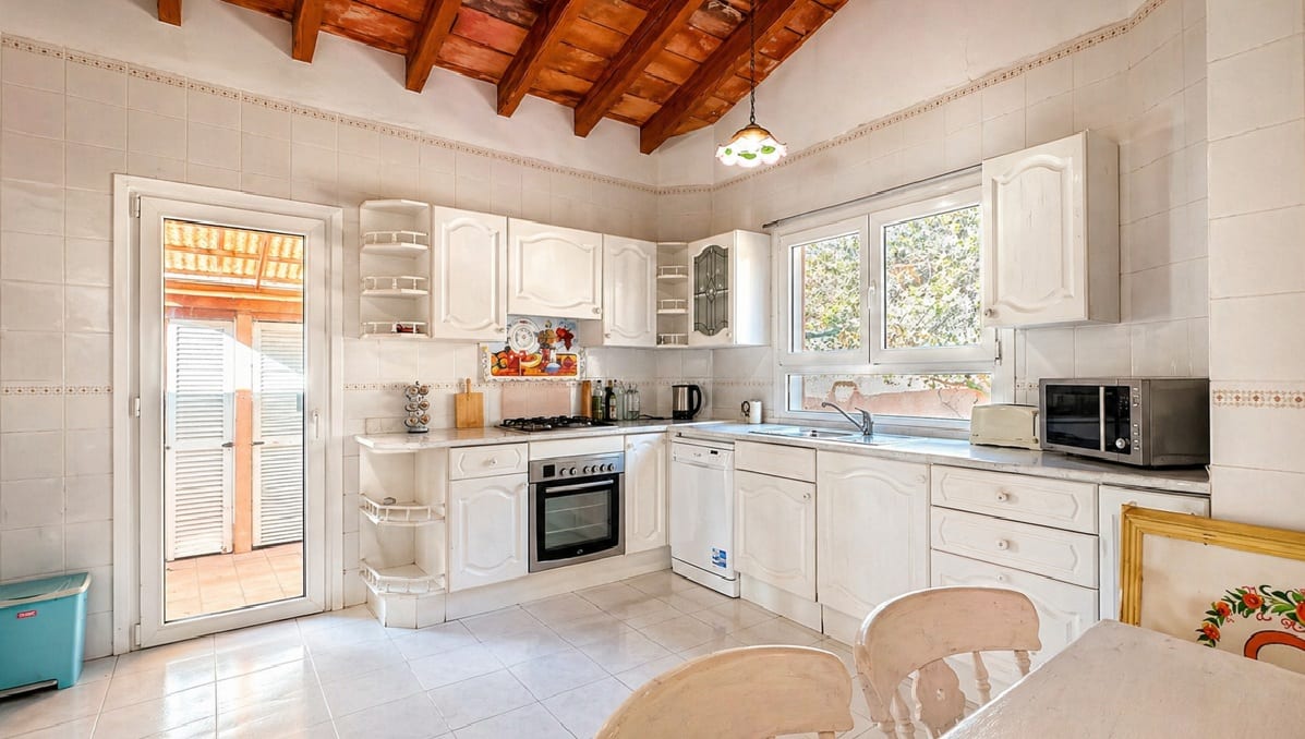 Mediterranean House for Sale in Paguera, Southwest Mallorca