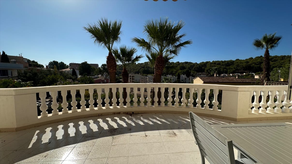 Mediterranean House for sale in Paguera - Mallorca