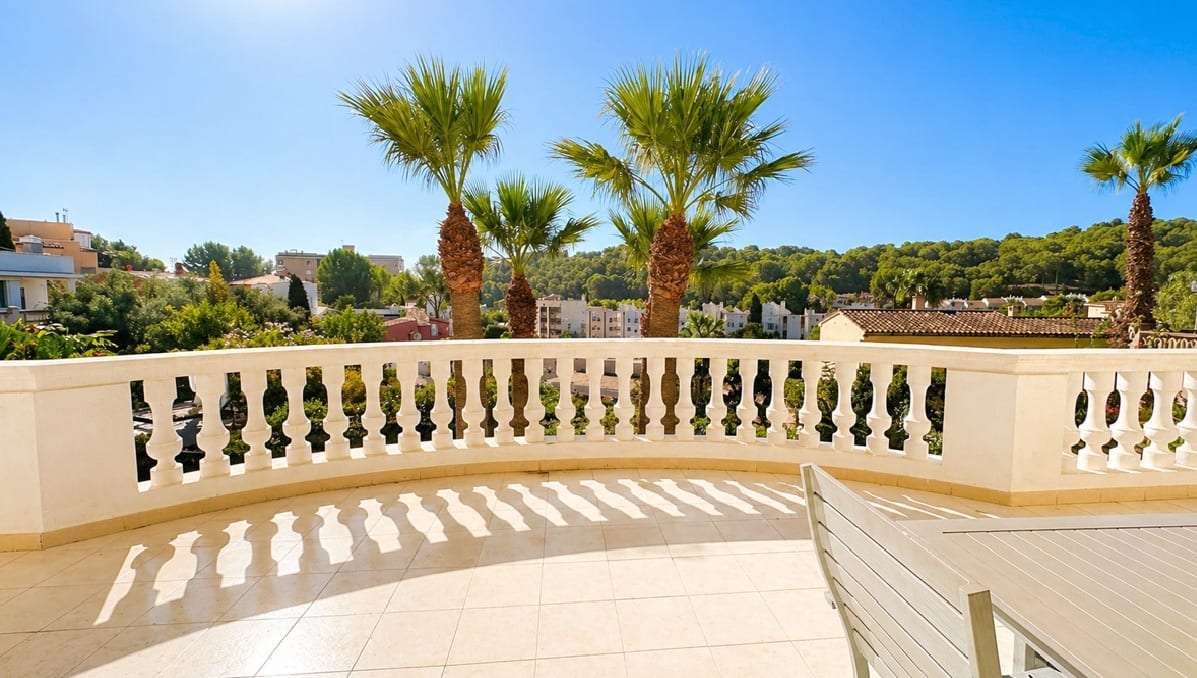 Mediterranean House for Sale in Paguera, Southwest Mallorca