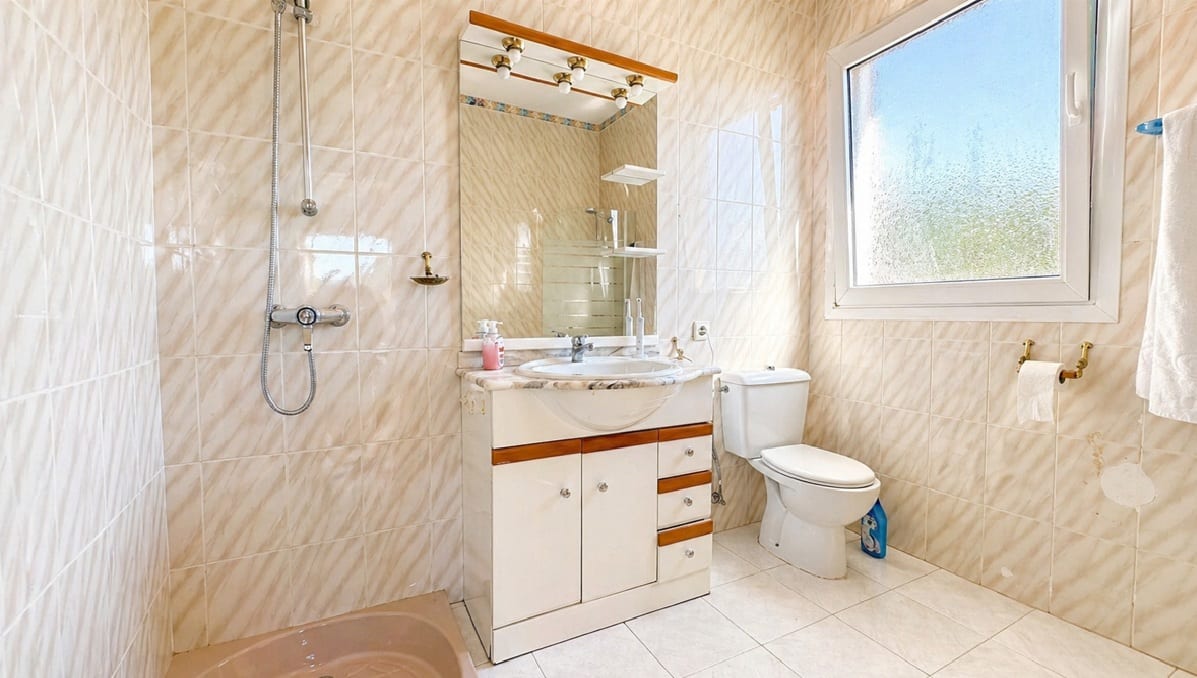 Mediterranean House for Sale in Paguera, Southwest Mallorca