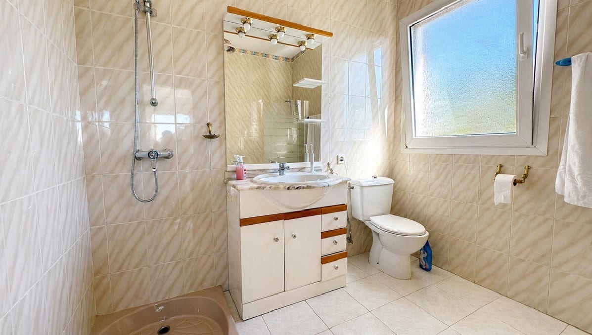 Mediterranean House for Sale in Paguera, Southwest Mallorca