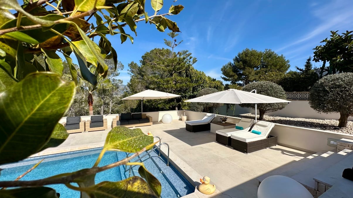 Fully Renovated Villa in Cala Vinyes - Mallorca