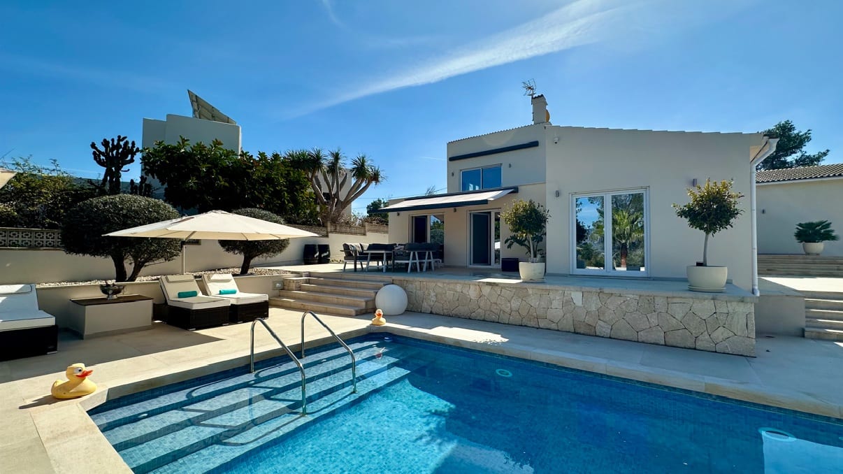 Fully Renovated Villa in Cala Vinyes - Mallorca