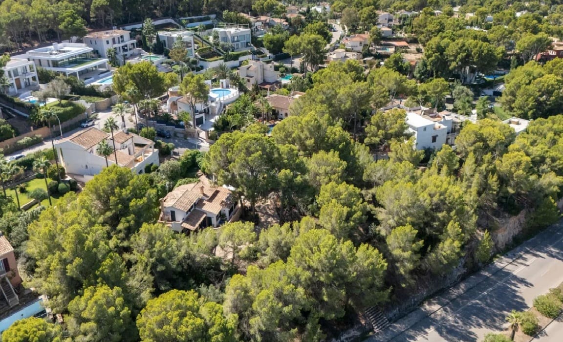 Renovation Opportunity in Santa Ponsa, Southwest Mallorca