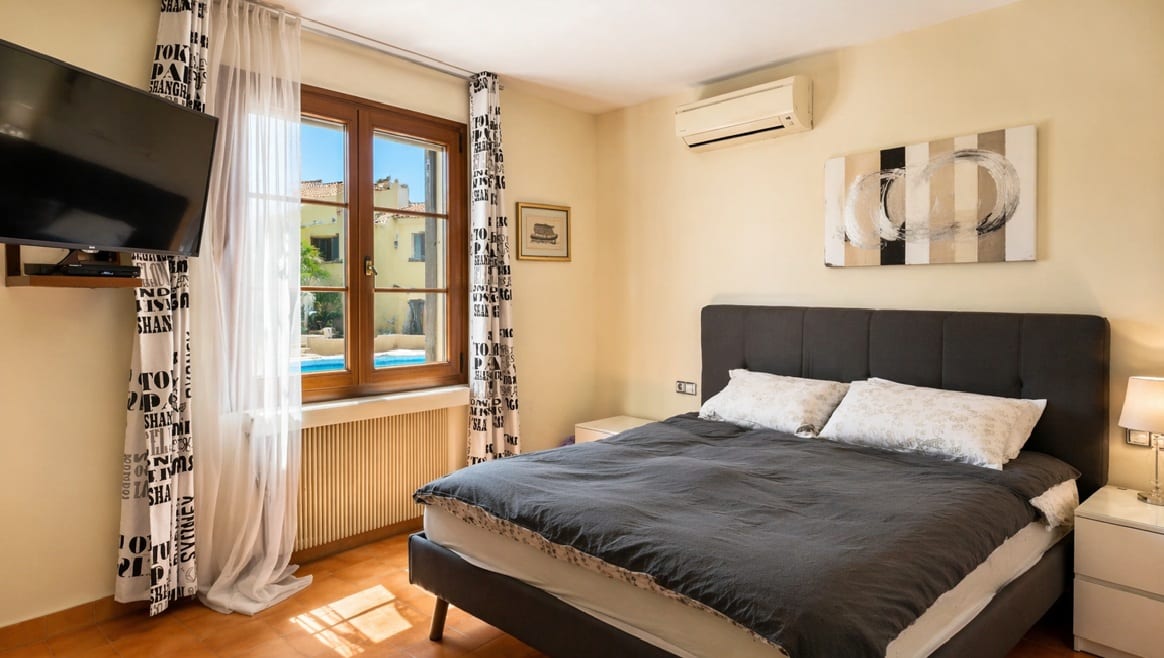 4-Bedroom Townhouse for Sale in Kings Park, Santa Ponsa