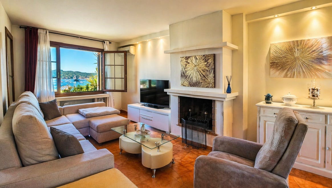 4-Bedroom Townhouse for Sale in Kings Park, Santa Ponsa