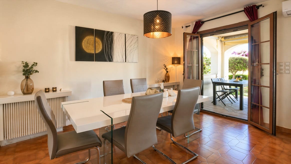 4-Bedroom Townhouse for Sale in Kings Park, Santa Ponsa