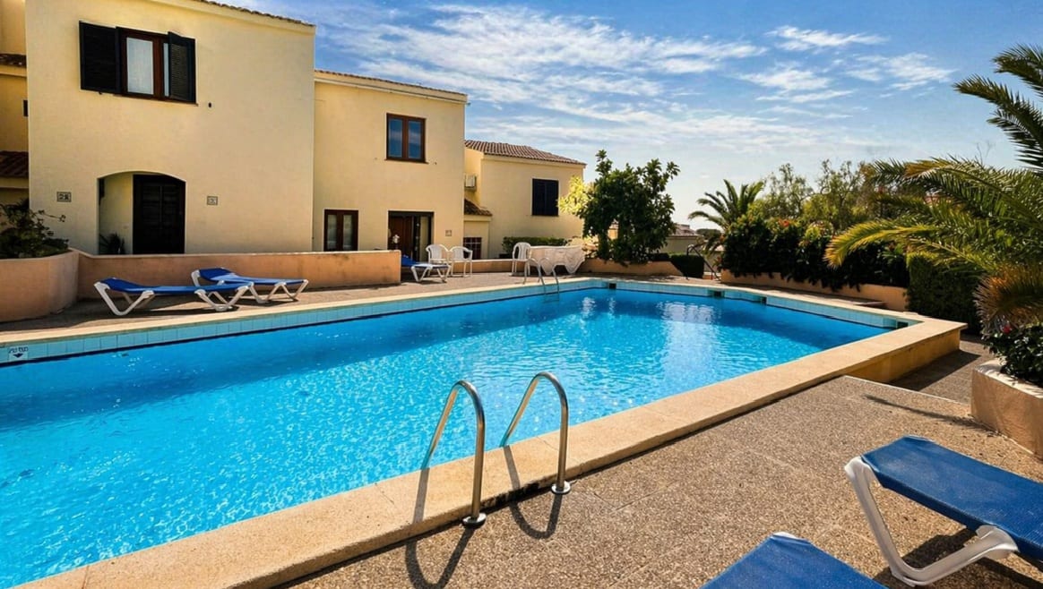 4-Bedroom Townhouse for Sale in Kings Park, Santa Ponsa