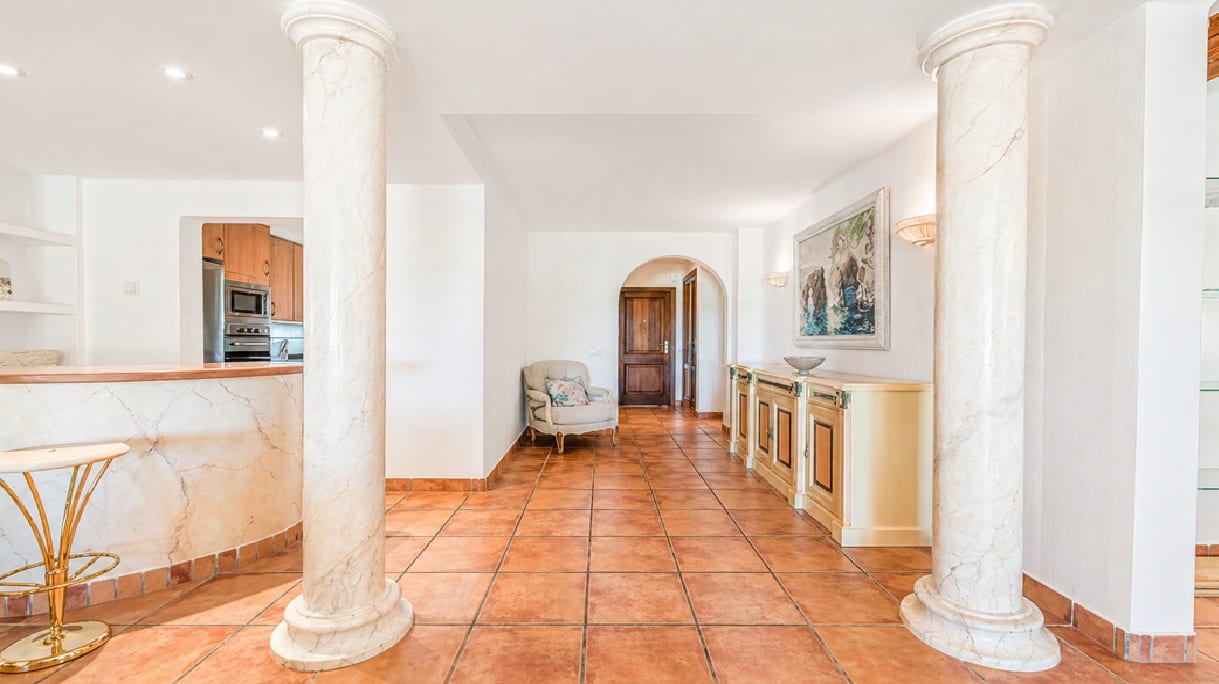 Golf Front Penthouse for Sale in Santa Ponsa with Sea Views