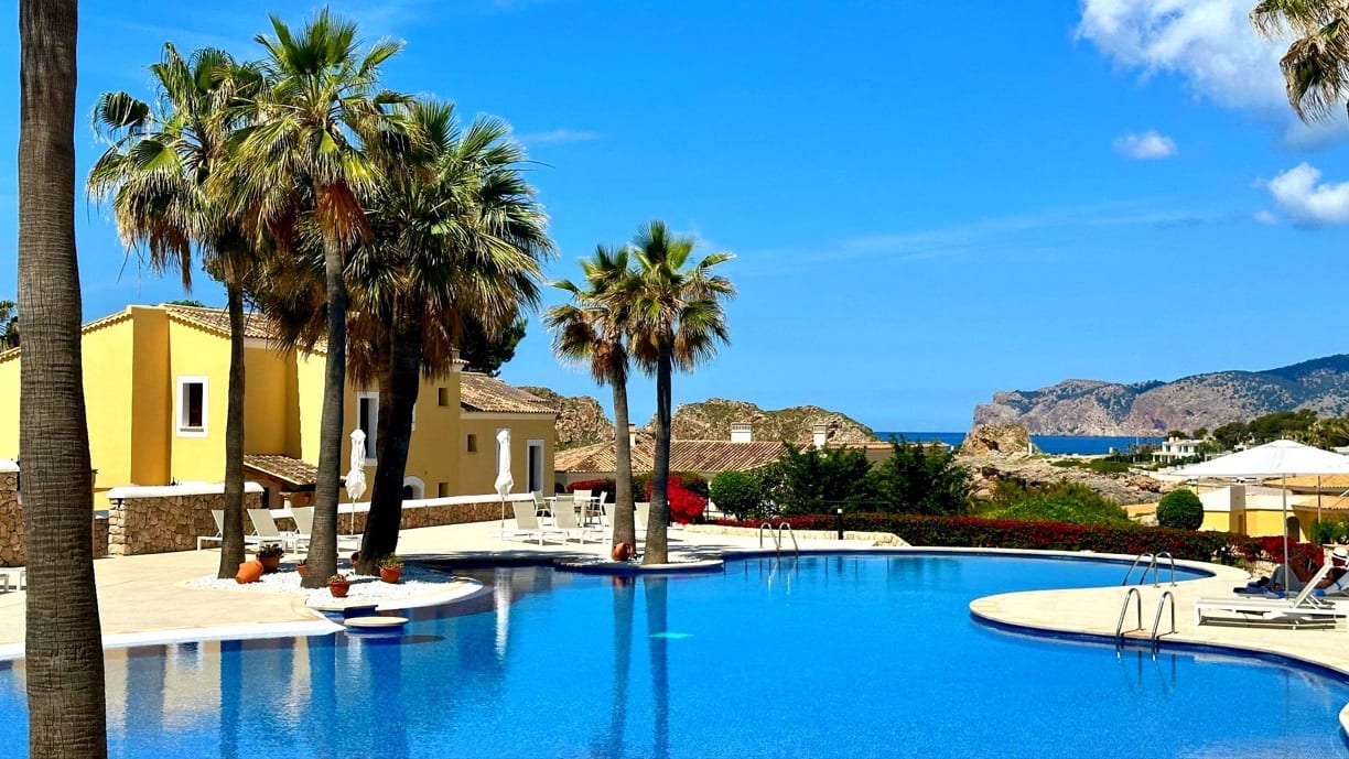 Renovated Townhouse with Private Pool in Nova Santa Ponsa