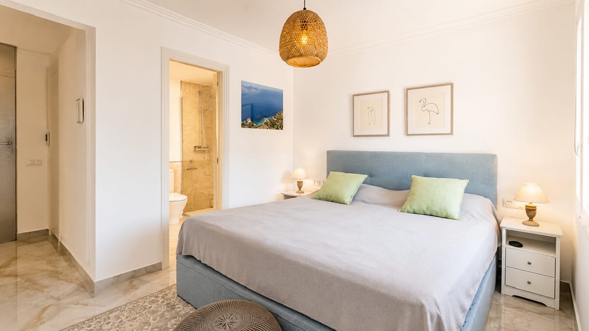 Frontline Penthouse for Sale in Santa Ponsa
