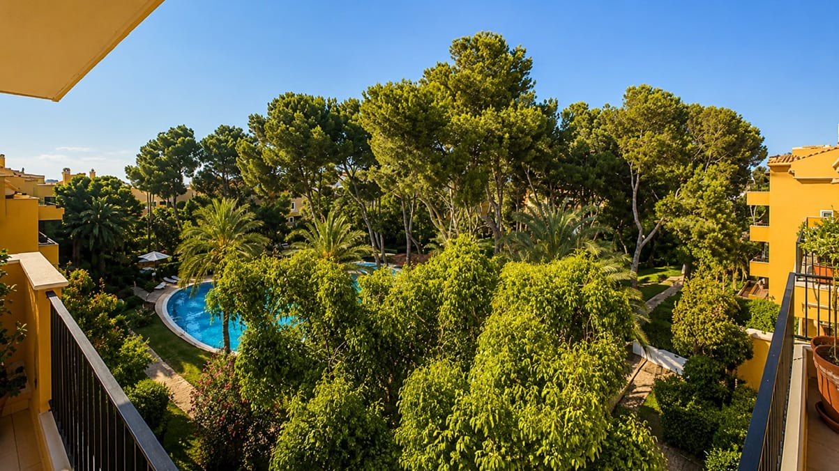 Frontline Penthouse for Sale in Santa Ponsa