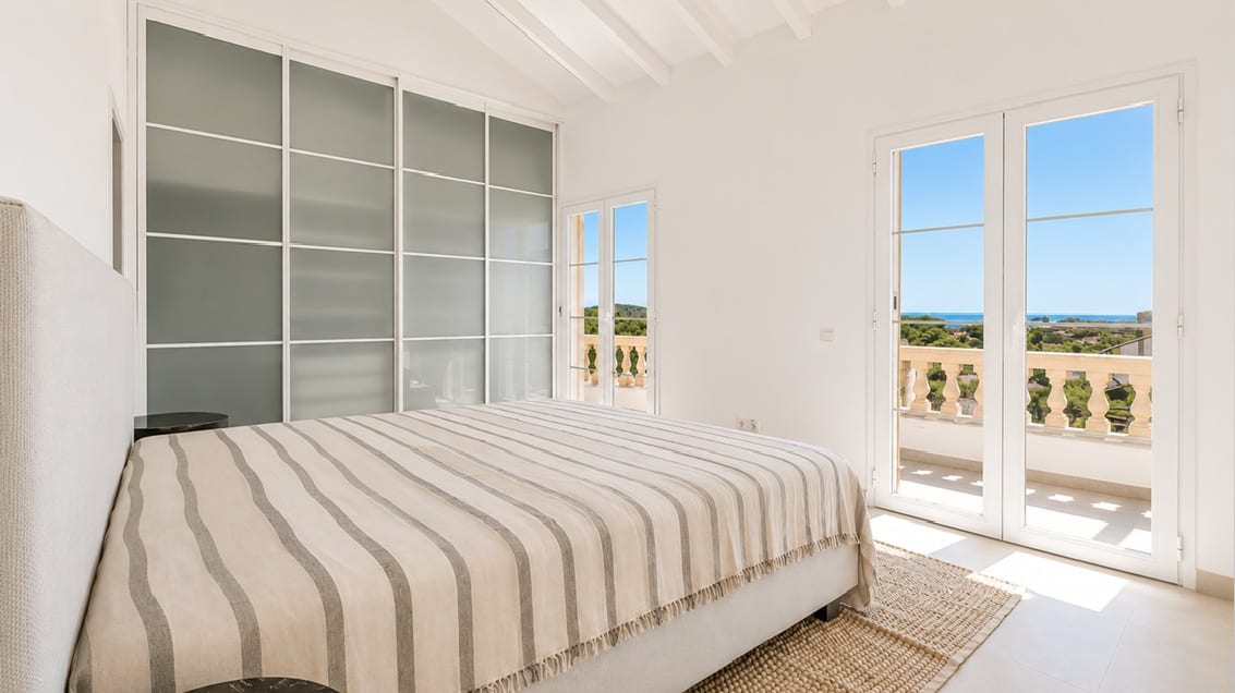 Mediterranean Villa for Sale in Nova Santa Ponsa