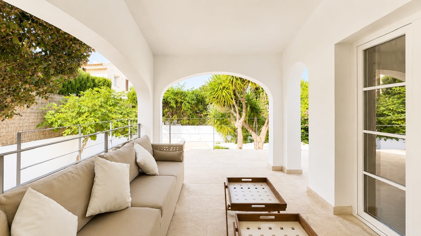 Mediterranean Villa for Sale in Costa de la Calma