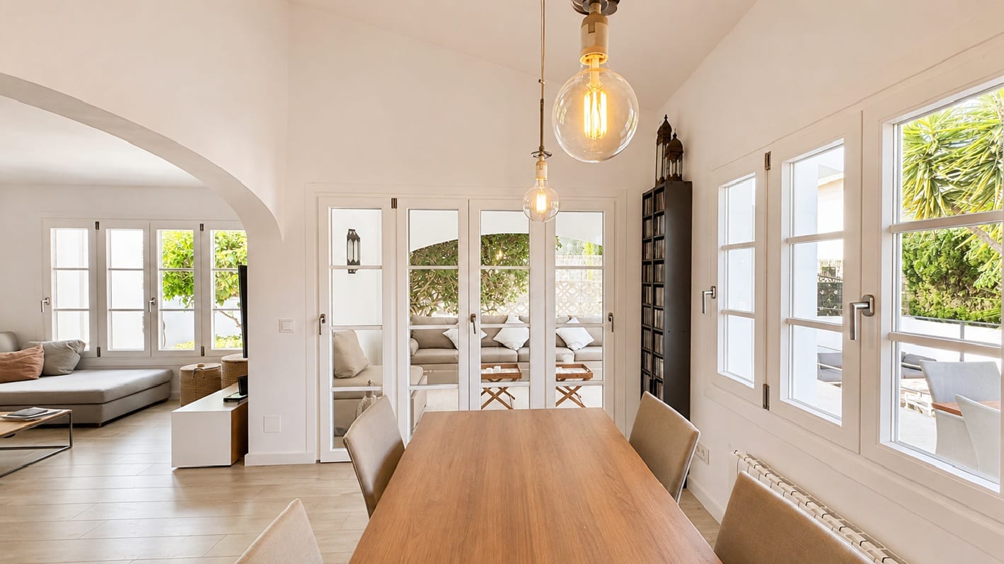 Mediterranean Villa for Sale in Costa de la Calma