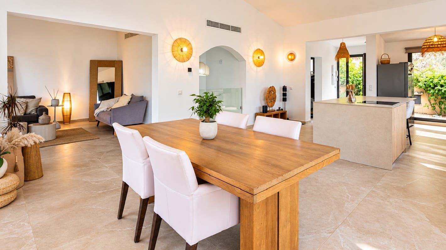Renovated Villa for Sale in Costa de la Calma with Sea Views
